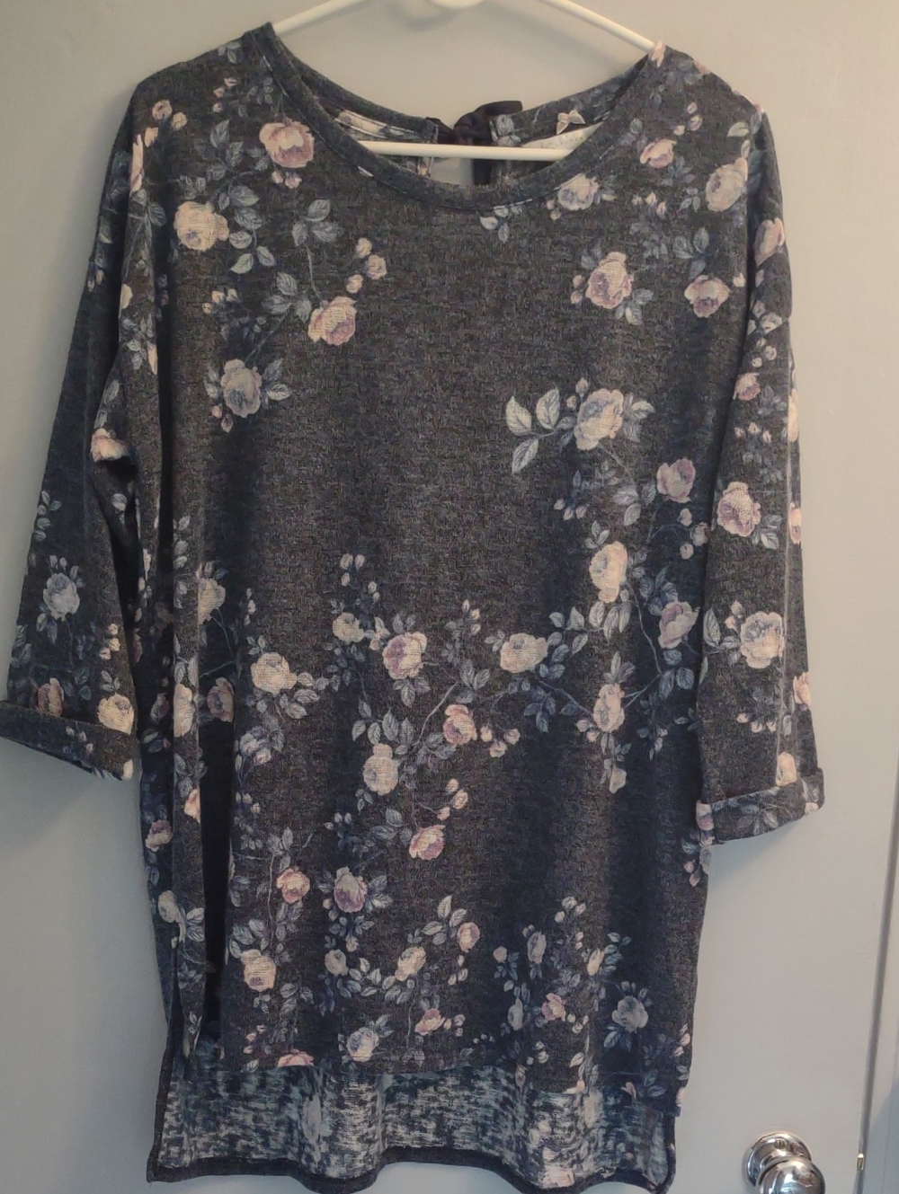 LC Lauren Conrad Charcoal Gray Floral Tunic Top with Pale Pink Blossoms